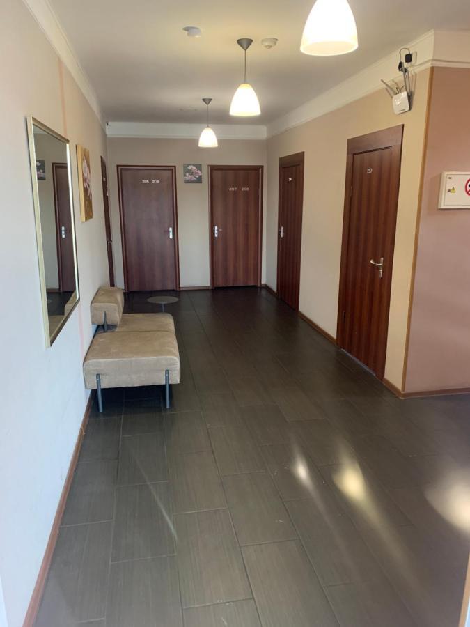 Green Hotel Kiev Bagian luar foto